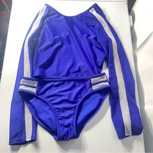 ART CLASS Sheer Panel Long Sleeve Cropped Two Piece Swim Bathing Suit